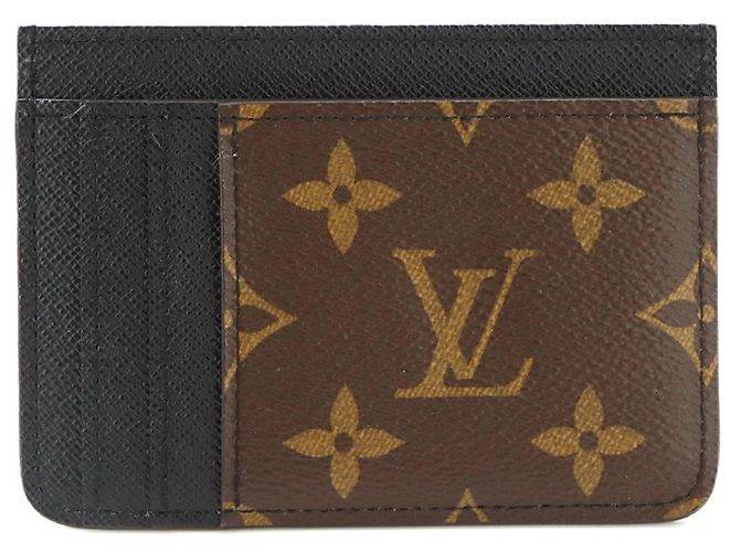 Louis Vuitton Monogram Giant Reverse Card Case - vista 4