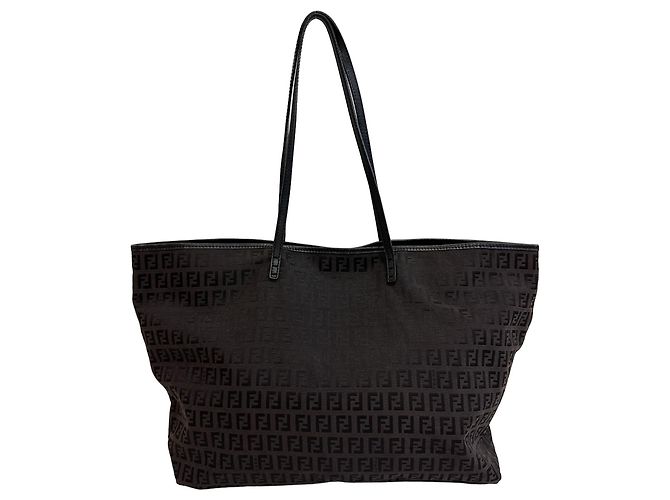 Fendi Shopper aus Zucchino-Canvas in Braun - Ansicht 2