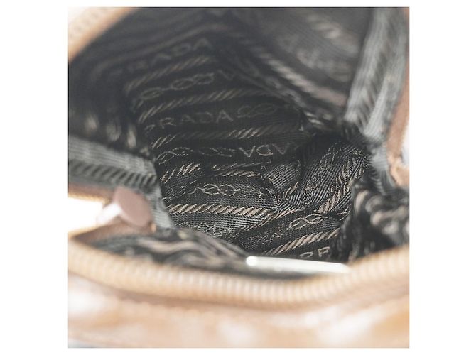 Prada Logo Pouch aus Leder - Ansicht 5
