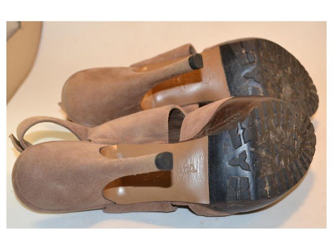 Marni Brown Suede Platform Heel Sandals - view 5