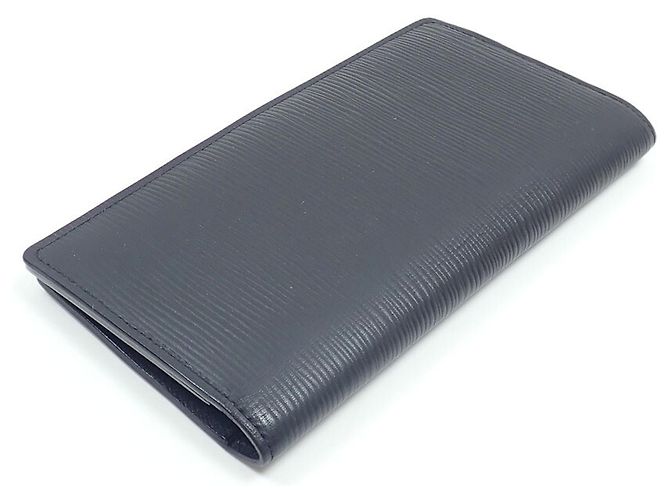Louis Vuitton Epi Leather Long Wallet - view 2