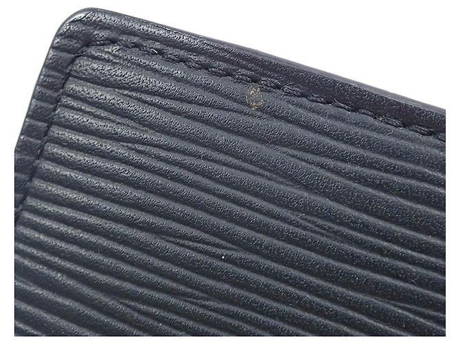 Louis Vuitton Epi Leather Long Wallet - view 3