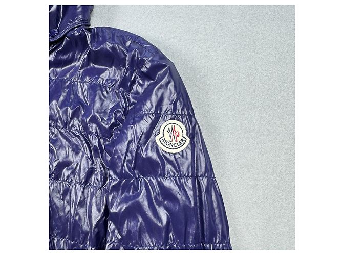 Casaco acolchoado com capuz Moncler Lil Navy Blue para mulher Tamanho 2 / M - vista 4