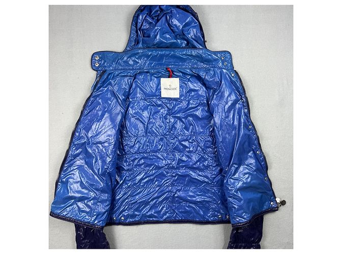 Casaco acolchoado com capuz Moncler Lil Navy Blue para mulher Tamanho 2 / M - vista 7