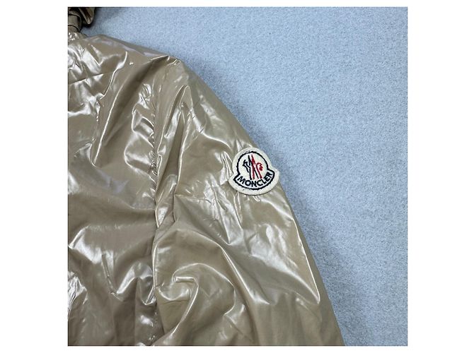 Chaqueta impermeable ligera con capucha Moncler Z8E0182 Beige para mujer Talla 1 / S - vista 6