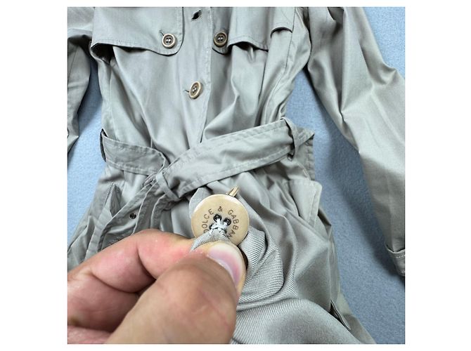 Gabardina beige con cinturón Dolce & Gabbana para mujer, Talla 38 - vista 11
