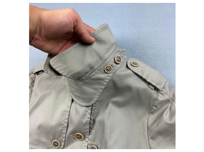 Gabardina beige con cinturón Dolce & Gabbana para mujer, Talla 38 - vista 9