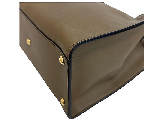 mala de ombro Medium em couro Fendi Peekaboo X-Lite - vista 4