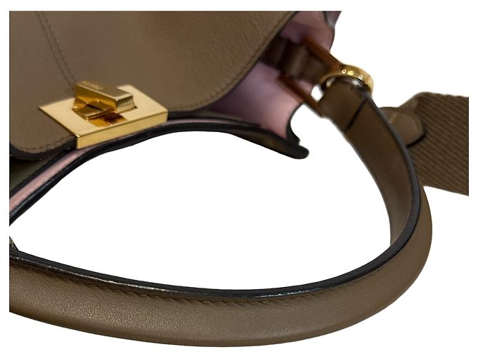 mala de ombro Medium em couro Fendi Peekaboo X-Lite - vista 6