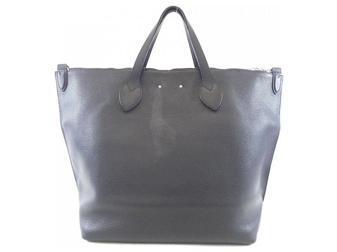 Bolso Louis Vuitton Taurillon Eastside Zip Tote - vista 2