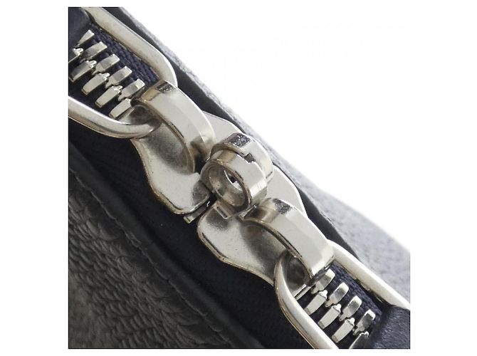 Bolso Louis Vuitton Taurillon Eastside Zip Tote - vista 5
