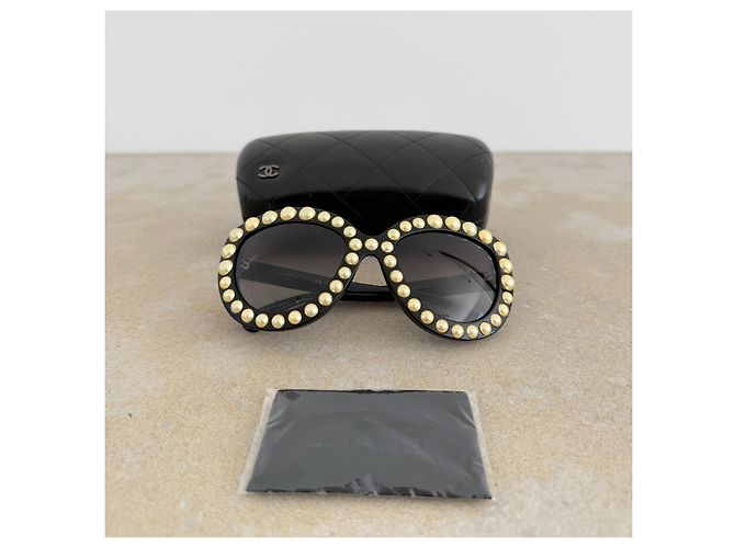 Chanel Óculos de Sol Cat Eye com Pérolas Creme - vista 7