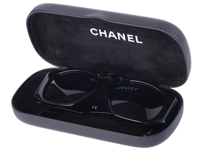 Óculos de sol Chanel Black Quilted CC - vista 5