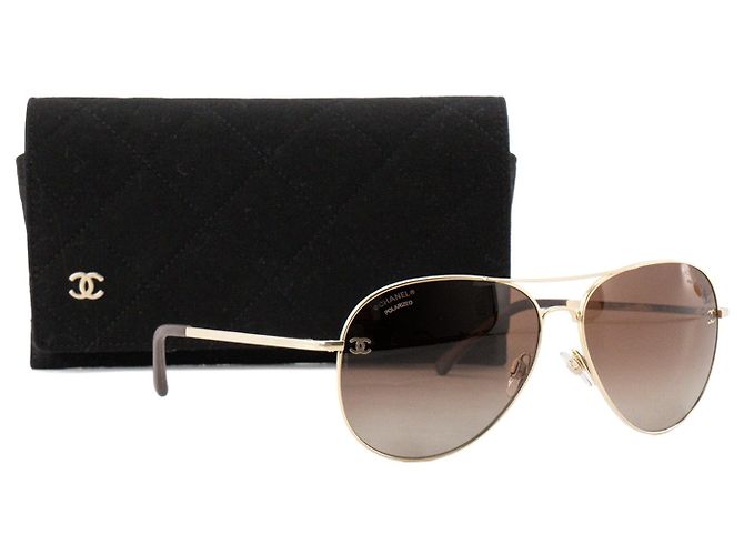 CHANEL - Chanel Sonnenbrille aus goldfarbenem Metall - Ansicht 7