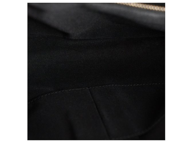 CHANEL - Borsa a tracolla Coco Handle Chanel in shearling e pelle nera - vista 6