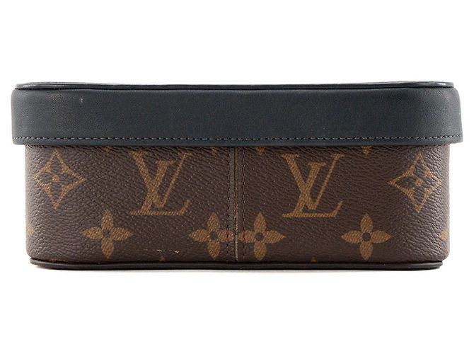 LOUIS VUITTON - Louis Vuitton Camille Box aus Leder und monogrammiertem beschichtetem Canvas - Ansicht 3