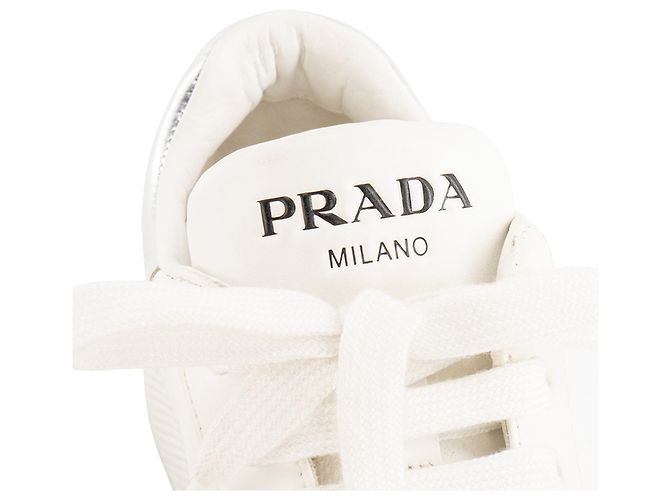PRADA - Sneakers Downtown Prada in pelle liscia bianca (T36) - vista 5