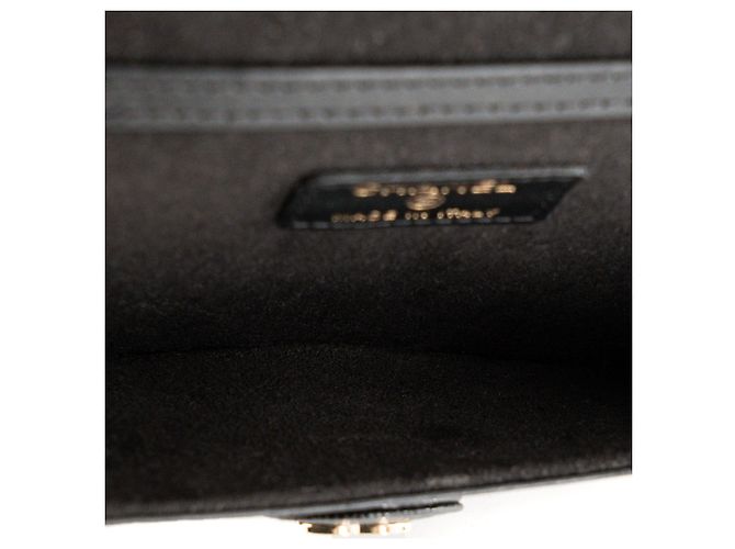 CHANEL - Borsa a tracolla/Astuccio per occhiali Chanel in pelle caviar nera - vista 6