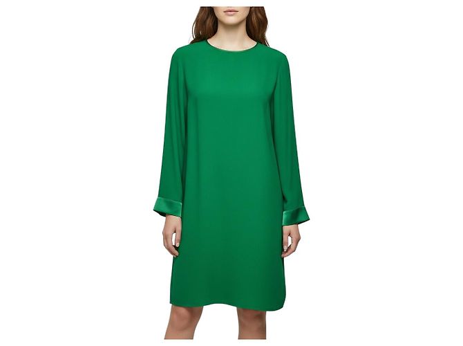 Autre Marque St. John langärmeliges Kleid aus Krepp in Smaragdgrün mit Satinmanschetten - Ansicht 4