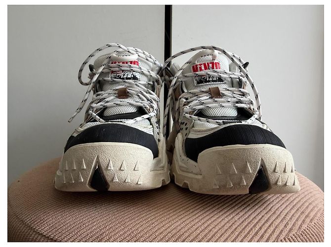 Kenzo Inka Sneakers Unisex in Pelle Bianca e Camoscio - vista 3
