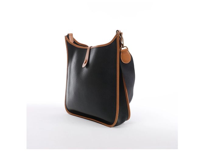 Borsa a tracolla Hermès Evelyn I 33 GM in pelle Ardennes Nero x Marrone S:1989 - vista 3