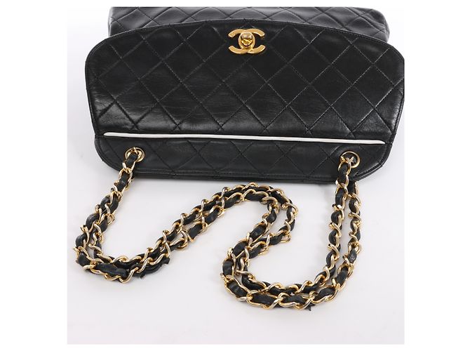 Borsa a tracolla Chanel Limited Edition Paris Double Flap in pelle matelassé con catena, Nero - vista 6
