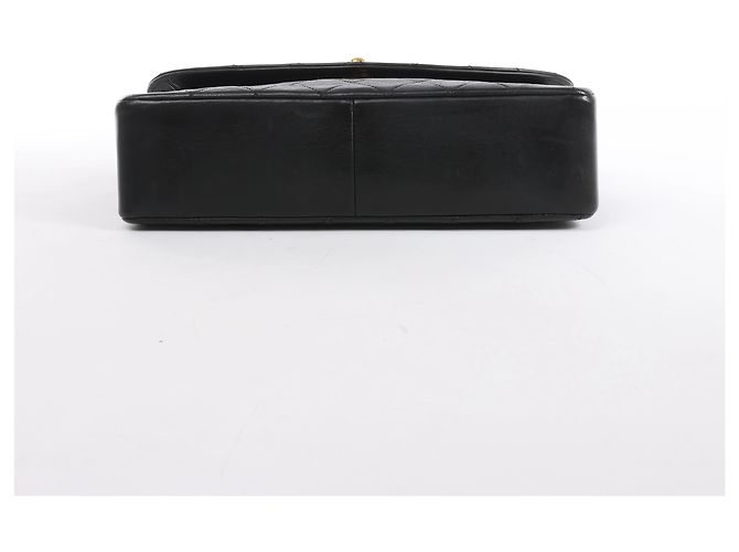 Borsa a tracolla Chanel Limited Edition Paris Double Flap in pelle matelassé con catena, Nero - vista 7