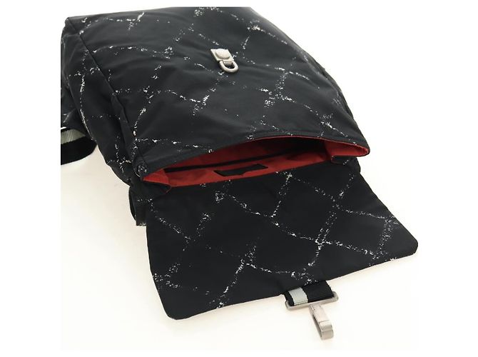 Chanel Travel Line Lock Printed Nylon Medium - vue 5