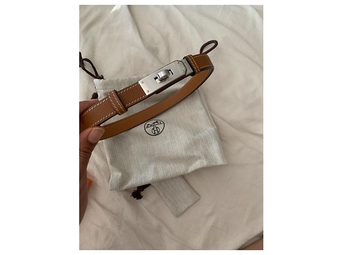Hermès Cinto Hermes Kelly gold PHW - vista 3