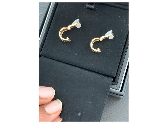 Brincos Chanel Coco Crush Yellow Gold - vista 4