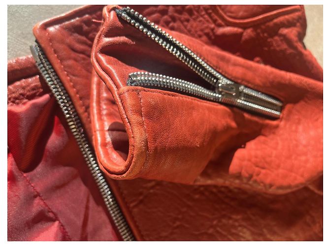 Hôtel Particulier Rote Lederjacke Perfecto - Ansicht 12