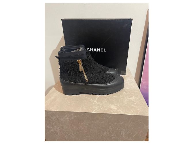 Bottines Chanel noires T.41 - view 9