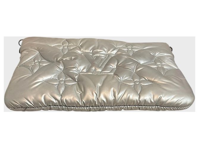 Pochette Louis Vuitton argento - vista 3