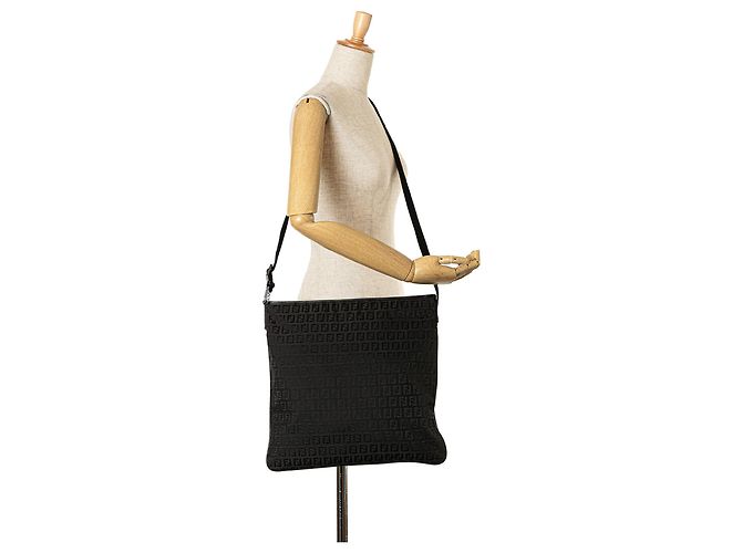 Fendi Zucchino Canvas Crossbody schwarz - Ansicht 7