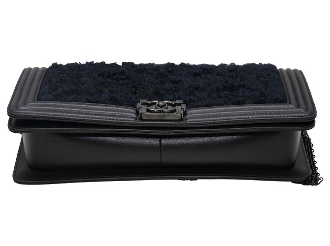 Autre Marque Borsa Boy Chanel Haute Couture personalizzata in pelle e shearling Black & Navy - vista 4