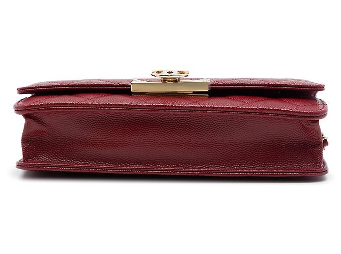 Borsa a tracolla Chanel Quilted Caviar Golden Class Wallet On Chain rossa - vista 3
