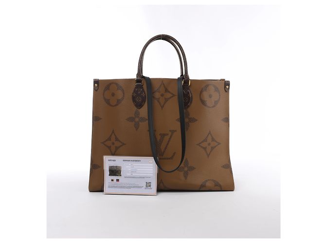 Sac à main 2Way Louis Vuitton OntheGo GM Giant Monogram Reverse en marron M45320 - vue 13