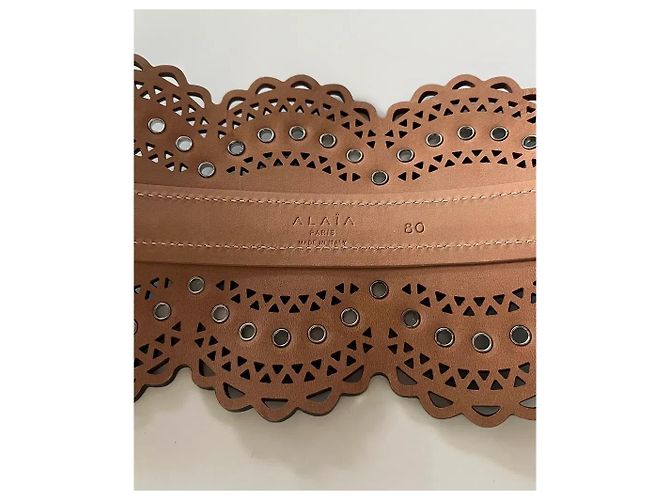 Alaïa Cintura larga corset in pelle nera traforata e occhielli - vista 8
