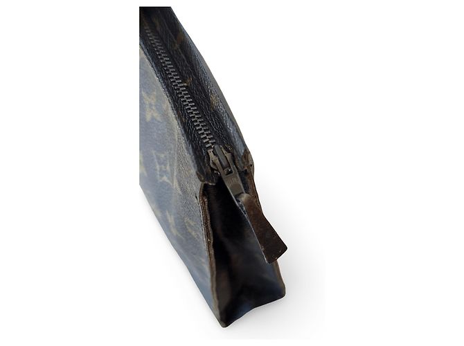 Necessaire Louis Vuitton - vista 6
