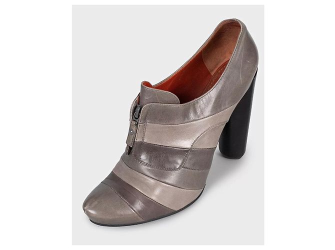 Stivaletti in pelle marrone Louis Vuitton - Chic EU 39.5 usati - vista 3