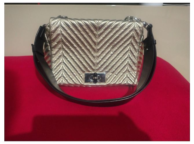 Borsa a tracolla Giorgio Armani in pelle chevron dorata - vista 4