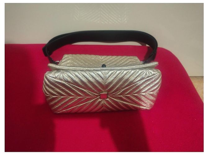 Borsa a tracolla Giorgio Armani in pelle chevron dorata - vista 7