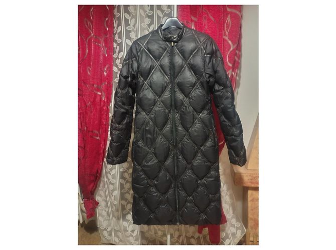 Moncler Quilted Leather Trimmed Down Coat Black Polyamide - view 2