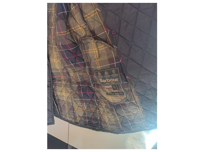 Barbour Quilted Jacket Classic Tartan - view 7