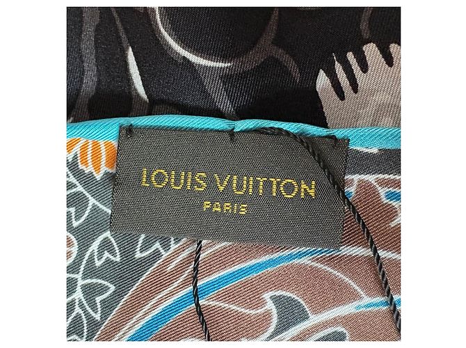 Lenço Louis Vuitton em seda fabricado na Itália - vista 3