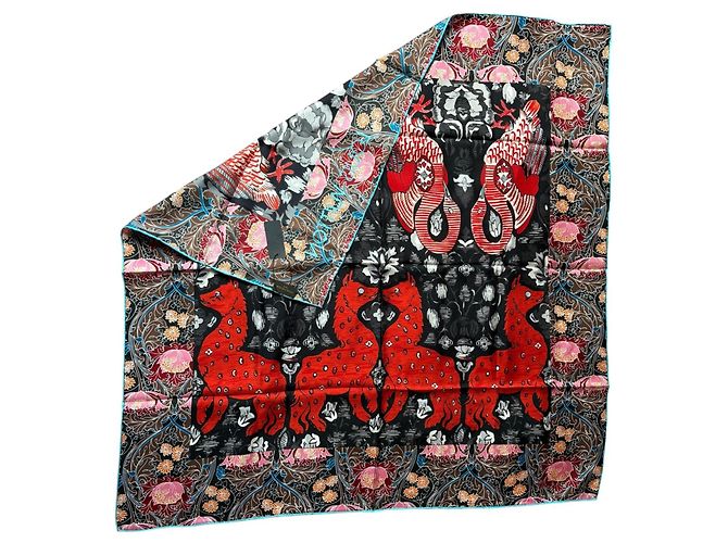 Lenço Louis Vuitton em seda fabricado na Itália - vista 5