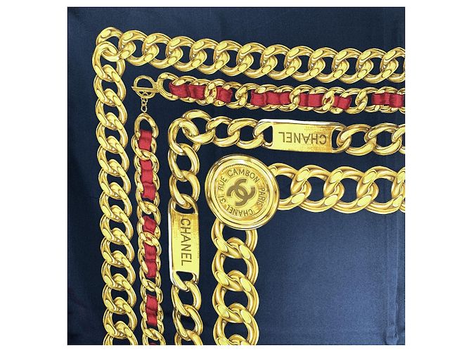 Chanel Foulard in seta vintage nero e oro con stampa 31 Rue Cambon - vista 3