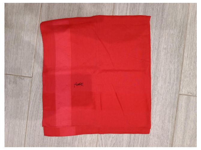 Lenço Yves Saint Laurent vermelho - vista 8