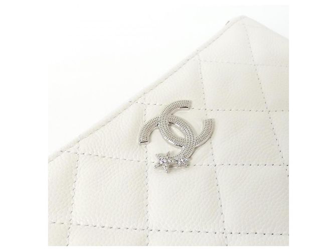 Pochette Chanel AP4811 en cuir Caviar - vue 4