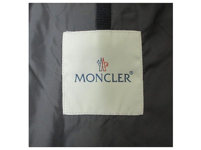 Moncler BOURG Down 2way Coat - view 6